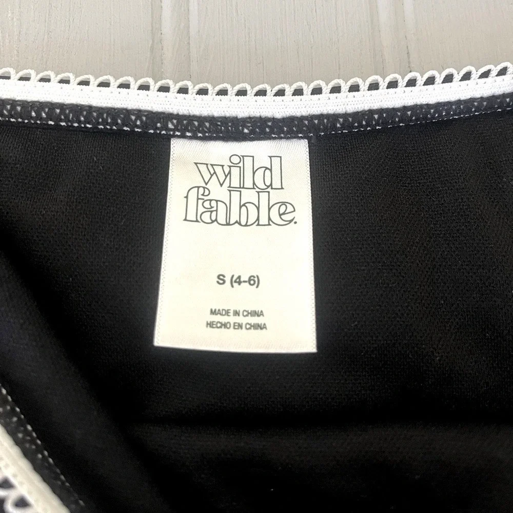 Wild Fable Low Rise High Leg Extra Cheeky Bikini Bottom Womens Small Black NWT